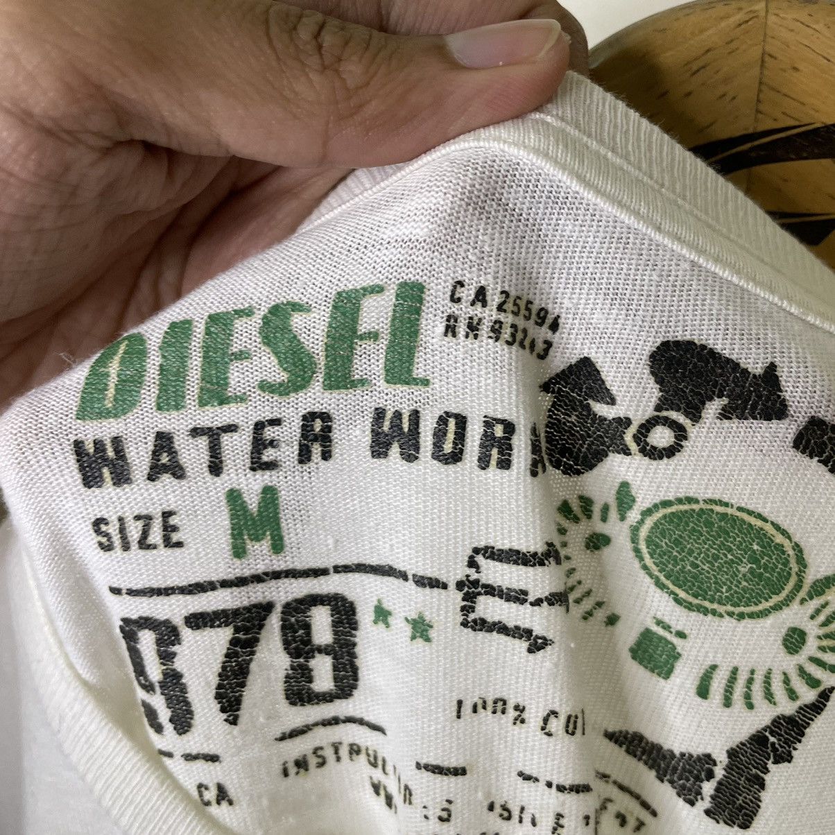 Diesel Y2K Diesel Waterwork Mohawk Graphic T Shirt Size US L / EU 52-54 / 3 - 5 Thumbnail