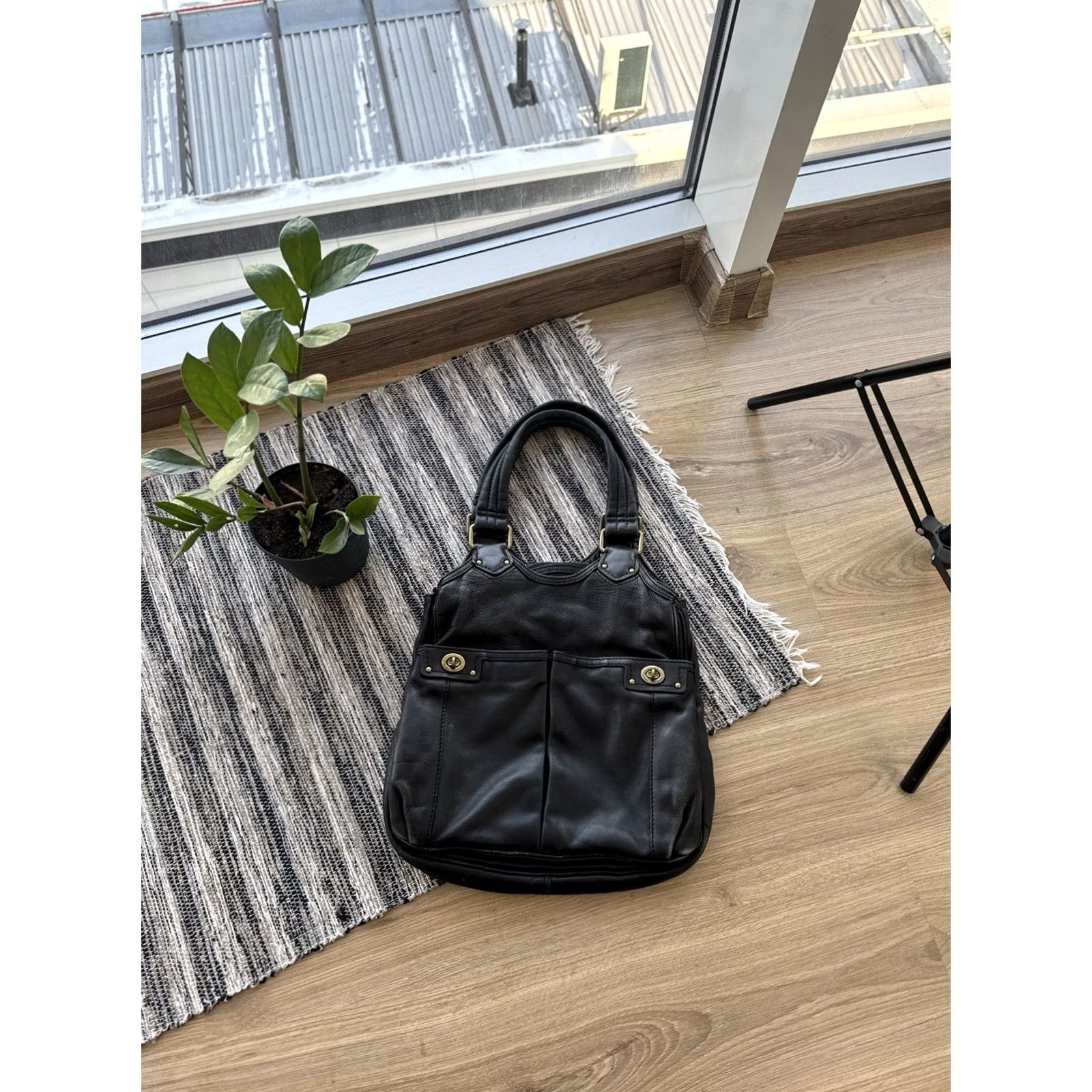 Marc by Marc Jacobs VINTAGE Marc by Marc Jacobs Leather Multi Pocket Satchel/Top Handle Bag Women Medium Black Retro Designer Pockets Bag Vintage Mens Womens Girls Boys Size ONE SIZE - 2 Thumbnail