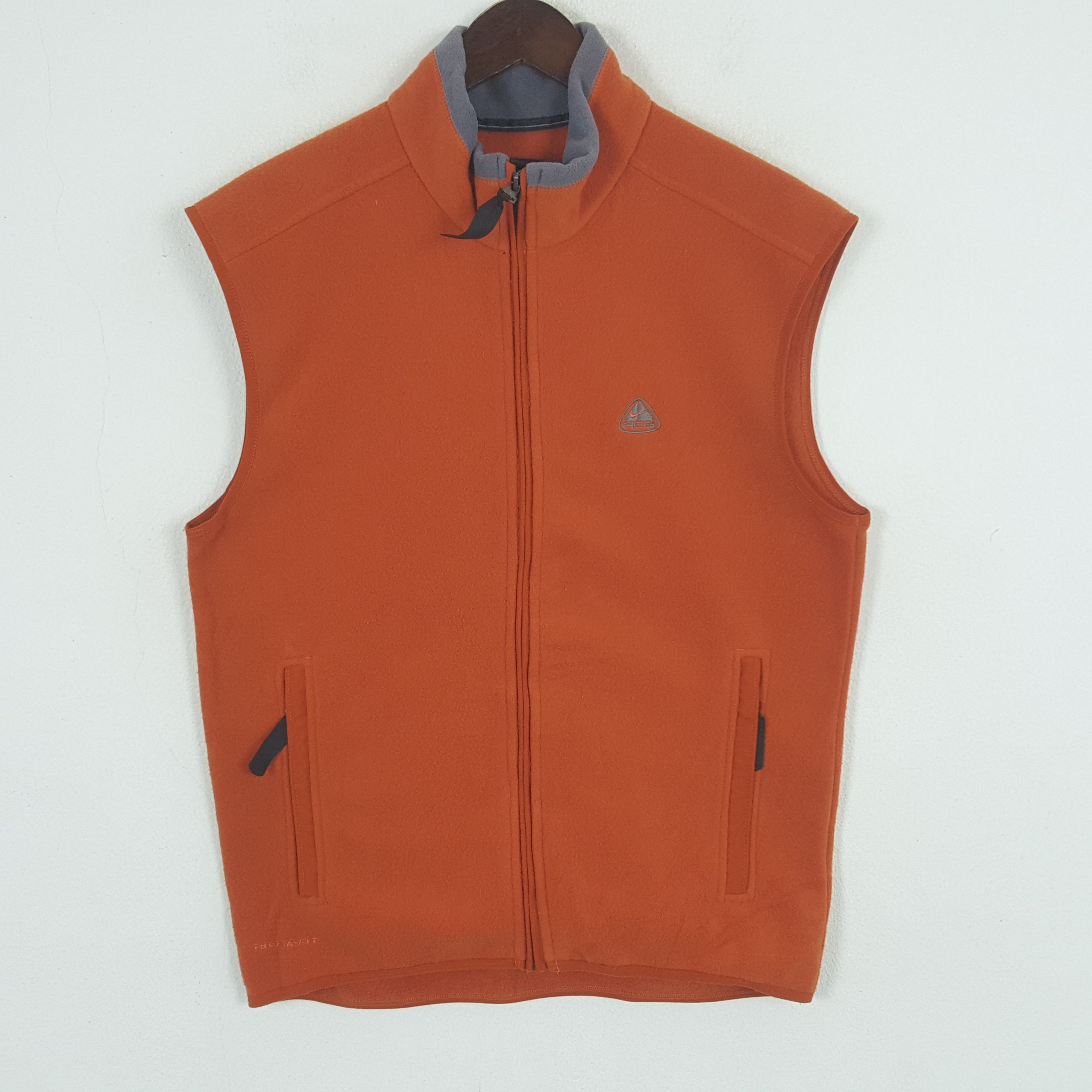 Nike ACG × Vintage Vintage Nike ACG Zipper Velvet Vest Jacket Size US M / EU 48-50 / 2 - 1 Thumbnail