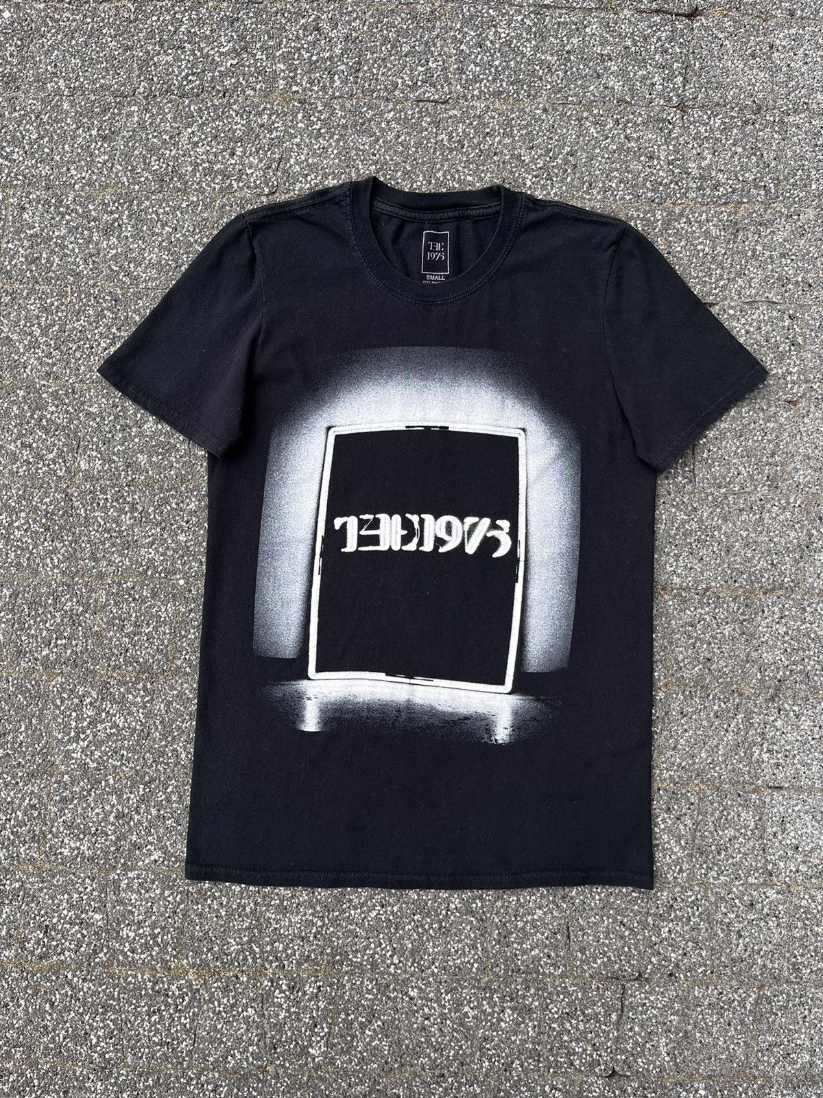 Band Tees × The 1975 × Vintage 🎸 THE 1975 UNITED KINGDOM TOUR 2015 LOVE ME RARE Y2K T SHIRT Size US S / EU 44-46 / 1 - 1 Thumbnail