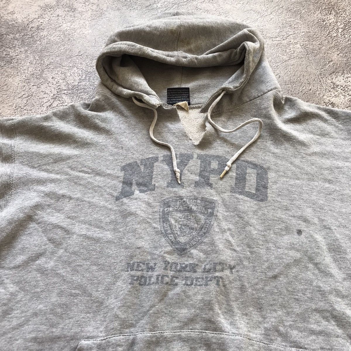 Vintage Vintage Y2K NYPD Graphic Hoodie Streetwear Faded Grey XL Size US XL / EU 56 / 4 - 3 Thumbnail
