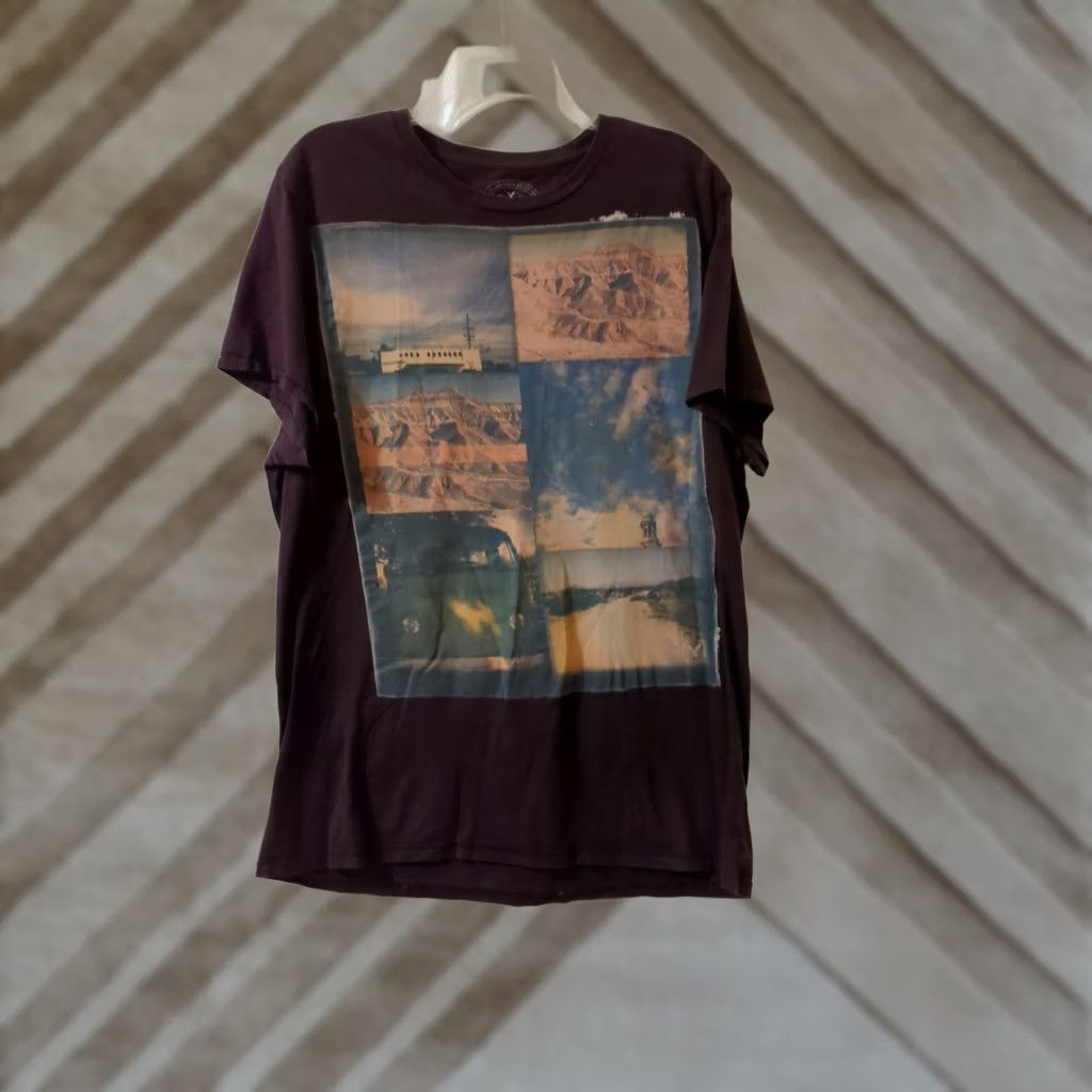 American Eagle Outfitters American Eagle Outfitters Shirt Adult XL Athletic Burgundy Graphic Tee Mens Size US XL / EU 56 / 4 - 1 Thumbnail