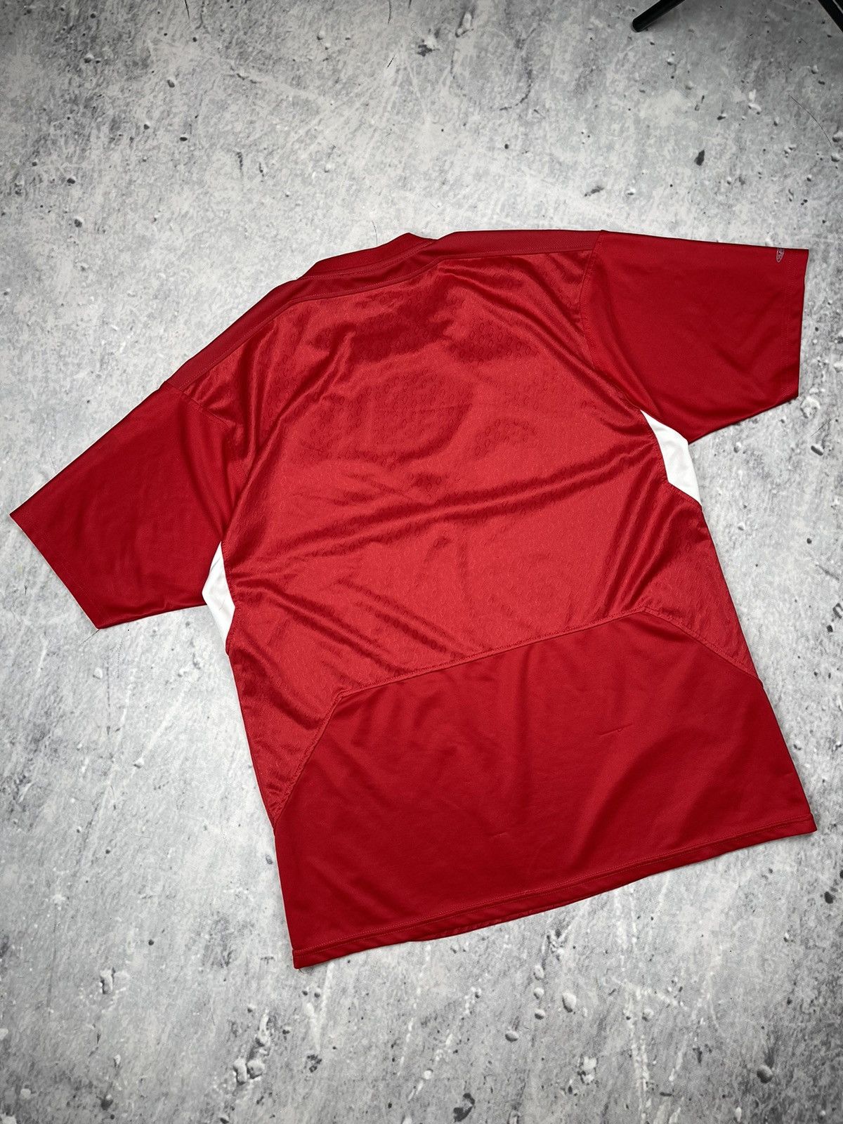 Vintage Reebok vintage jersey red Liverpool tee Size US L / EU 52-54 / 3 - 6 Thumbnail