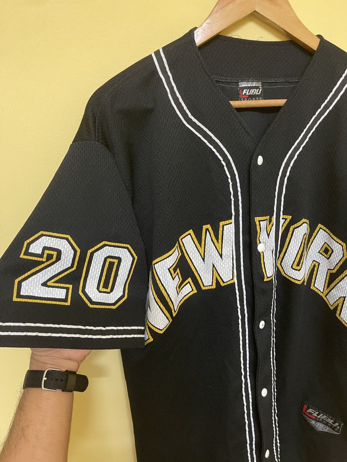 Fubu Vintage 90s🔥FUBU SPORT NEW YORK🔥Button Up Baseball Jersey Size US L / EU 52-54 / 3 - 5 Thumbnail