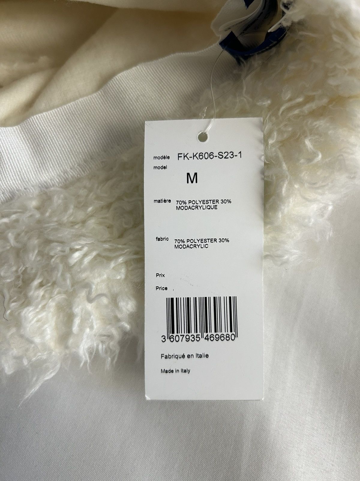 Comme des Garcons SHIRT Comme Des Garcon Shirt Faux Fur Bucket Hat White CDG Italy Size ONE SIZE - 4 Thumbnail