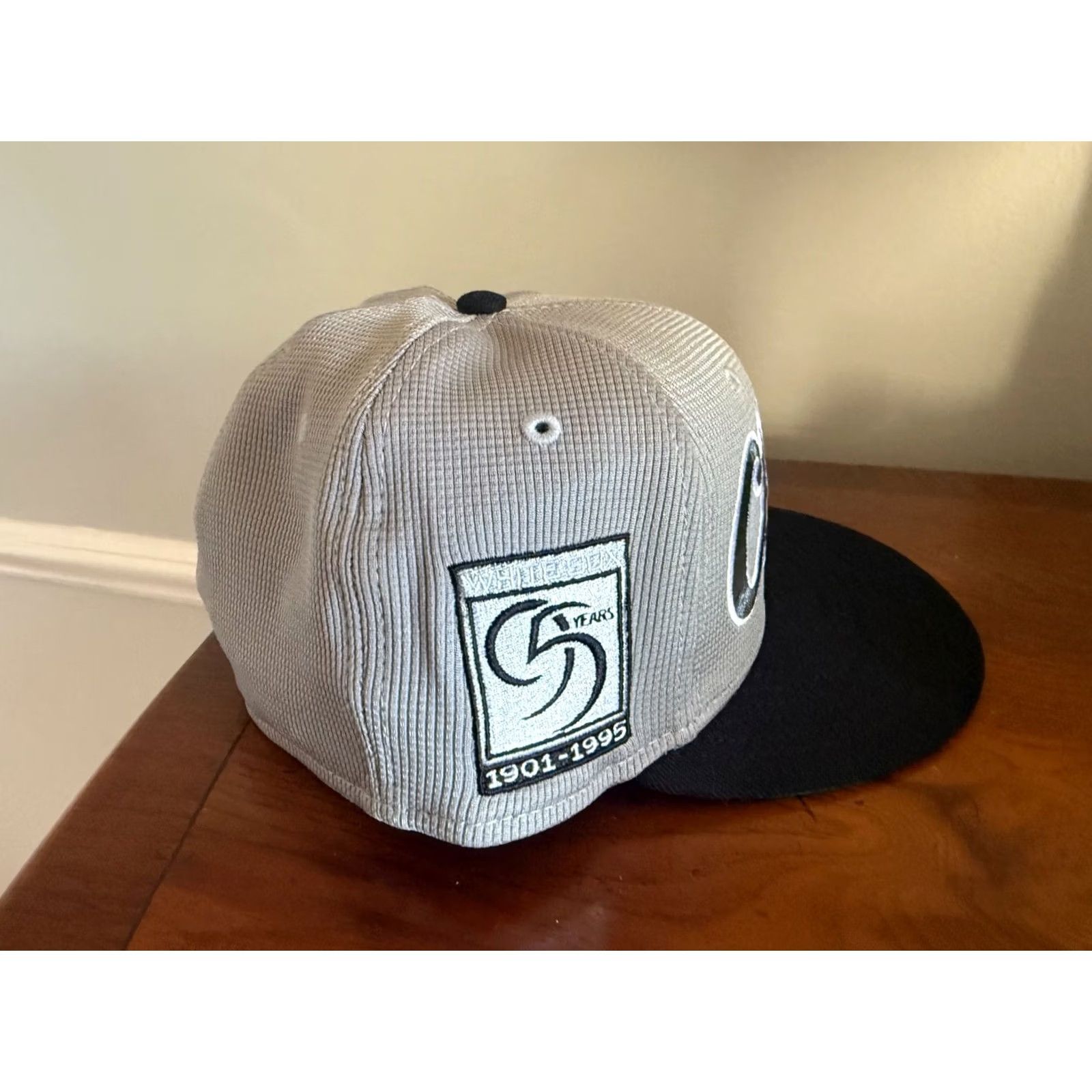 New Era New Era Chicago White Sox 59FIFTY Fitted Hat Cap 95th Year Side Patch 7 1/4 Gray Sky Blue/Royal Blue 2T/Grey UV Mens Adults Hats Size ONE SIZE - 4 Thumbnail