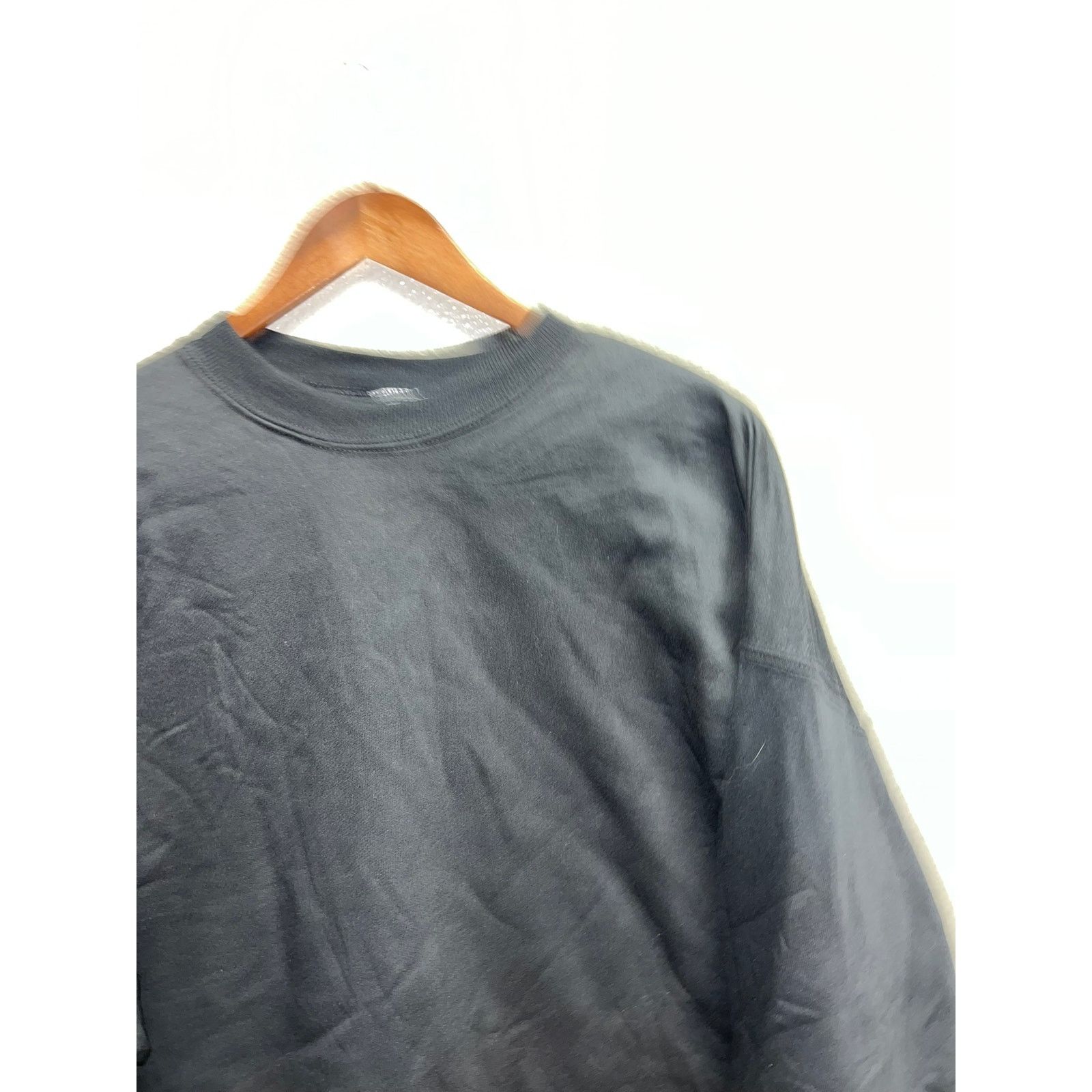 Vintage Vintage Black Blank Sweatshirt Crewneck XXL Fashion Gear 90s Size US XXL / EU 58 / 5 - 2 Thumbnail