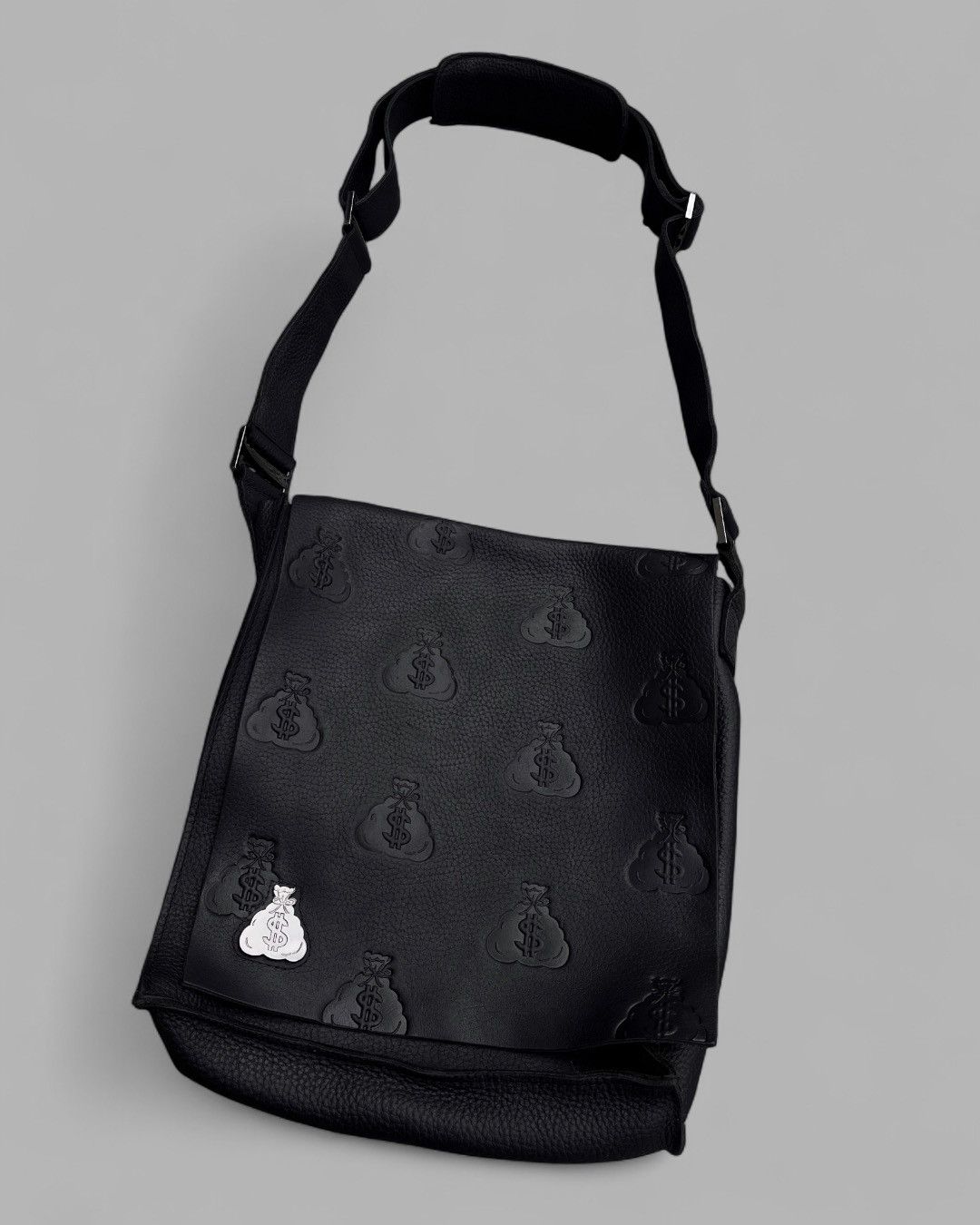 KISS KISS Rock Band Gene Simmons LE MONEY BAG $ Size ONE SIZE - 19 Thumbnail