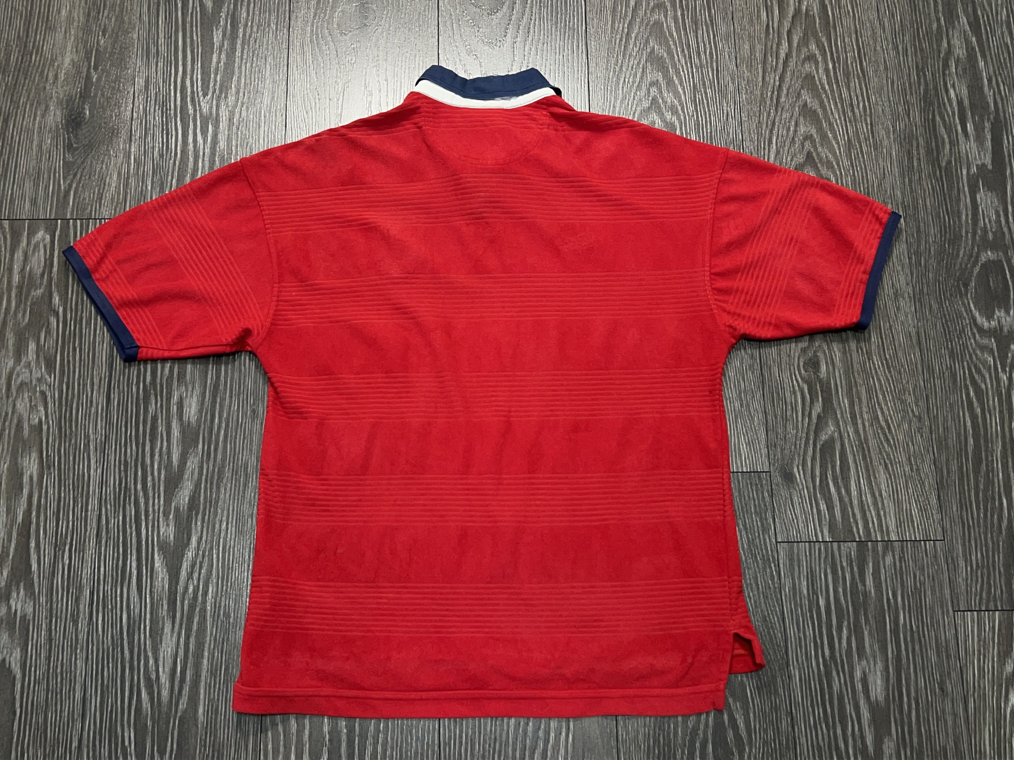 Umbro England National Team 1999 2000 2001 Football Shirt Jersey Size US L / EU 52-54 / 3 - 14 Thumbnail