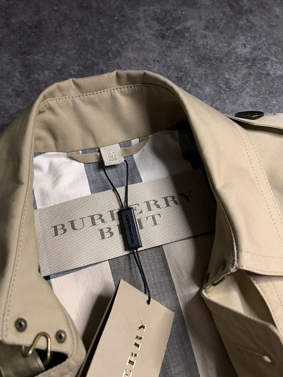 Burberry New trench coat Burberry Brit Size L / US 10 / IT 46 - 6 Thumbnail