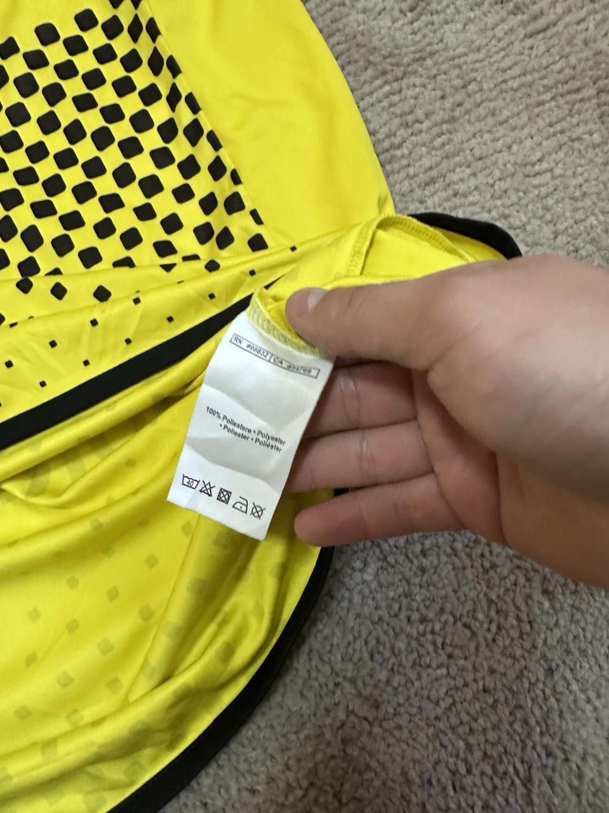 Kappa 2011 BORUSSIA DORTMUND Home Football SHIRT Soccer Jersey Size US XL / EU 56 / 4 - 6 Thumbnail
