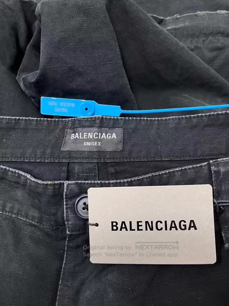 Balenciaga Balenciaga size XS Distressed Hidden Zipper Casual Pants Size US 30 / EU 46 - 4 Thumbnail