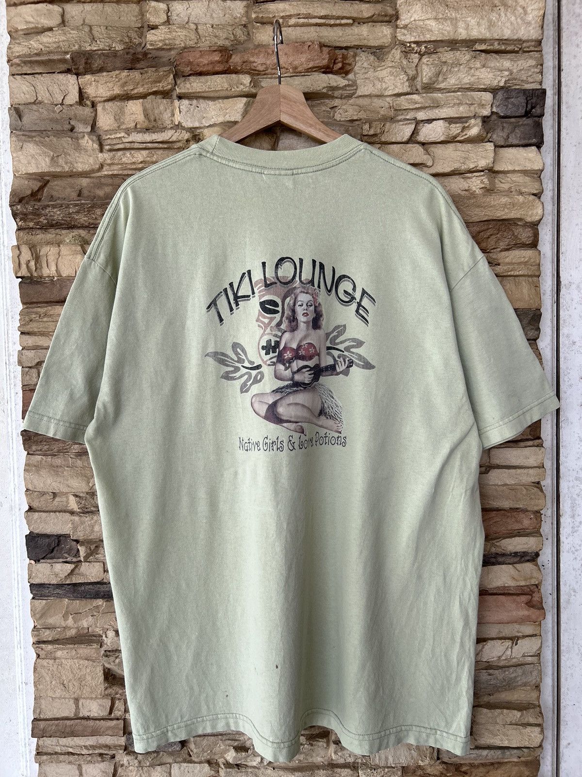 Vintage Vintage Tiki Lounge Native Girls & Love Potions Hawaii Tees Size US XL / EU 56 / 4 - 1 Thumbnail