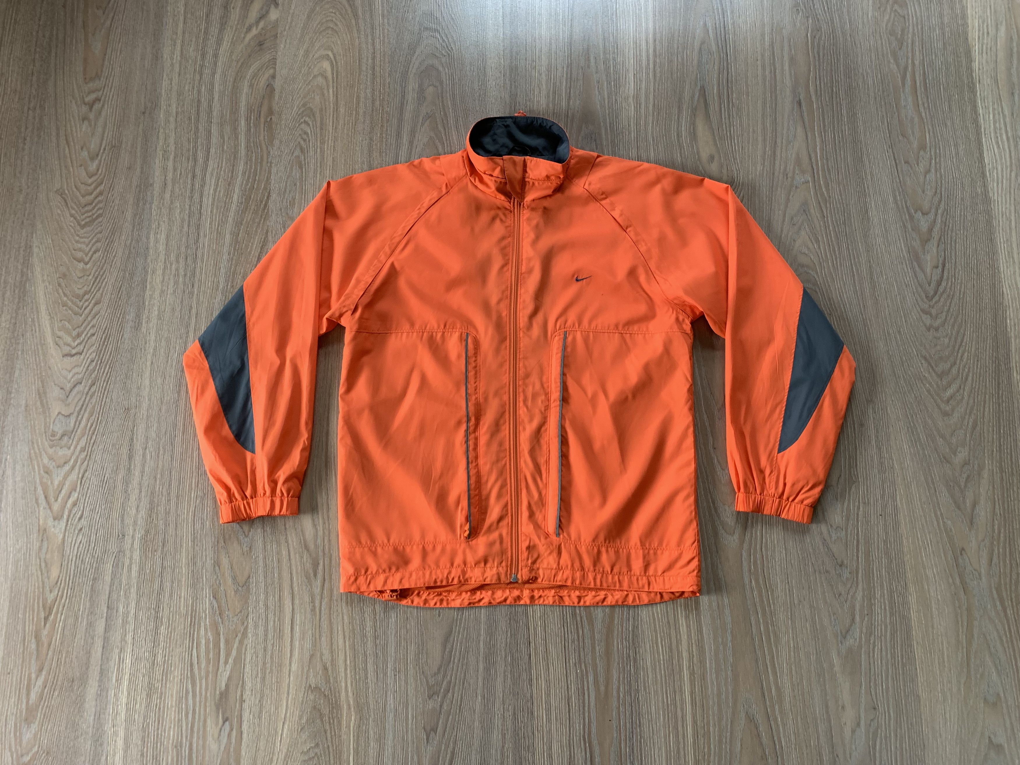 Nike × Vintage Nike Vintage Orange Nylon Reflective Running Jacket Size US L / EU 52-54 / 3 - 14 Thumbnail
