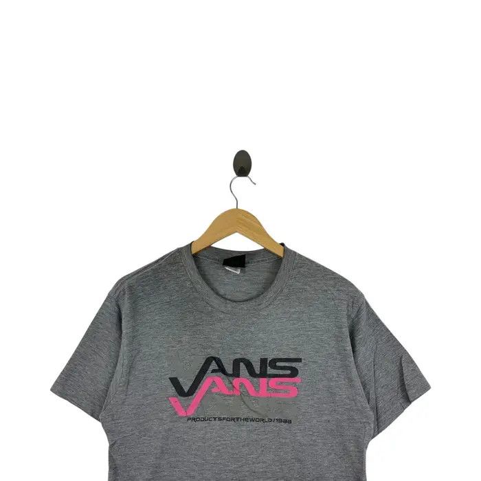 Vans Vintage VANS SKATEBOARD Motion Graffiti Logo Tee Shirt Size US M / EU 48-50 / 2 - 2 Thumbnail