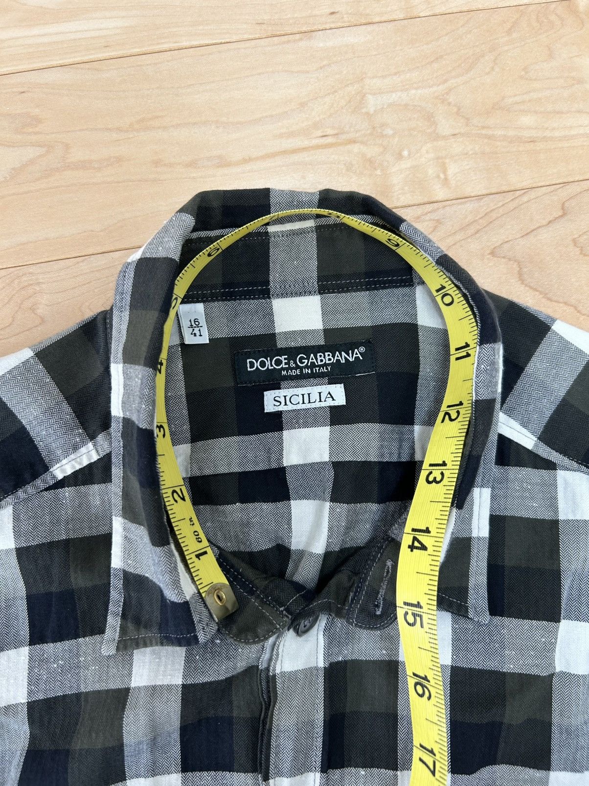 Dolce & Gabbana Dolce and Gabbana Sicilia Tapered Button up (size: 16/41) Size US L / EU 52-54 / 3 - 10 Thumbnail