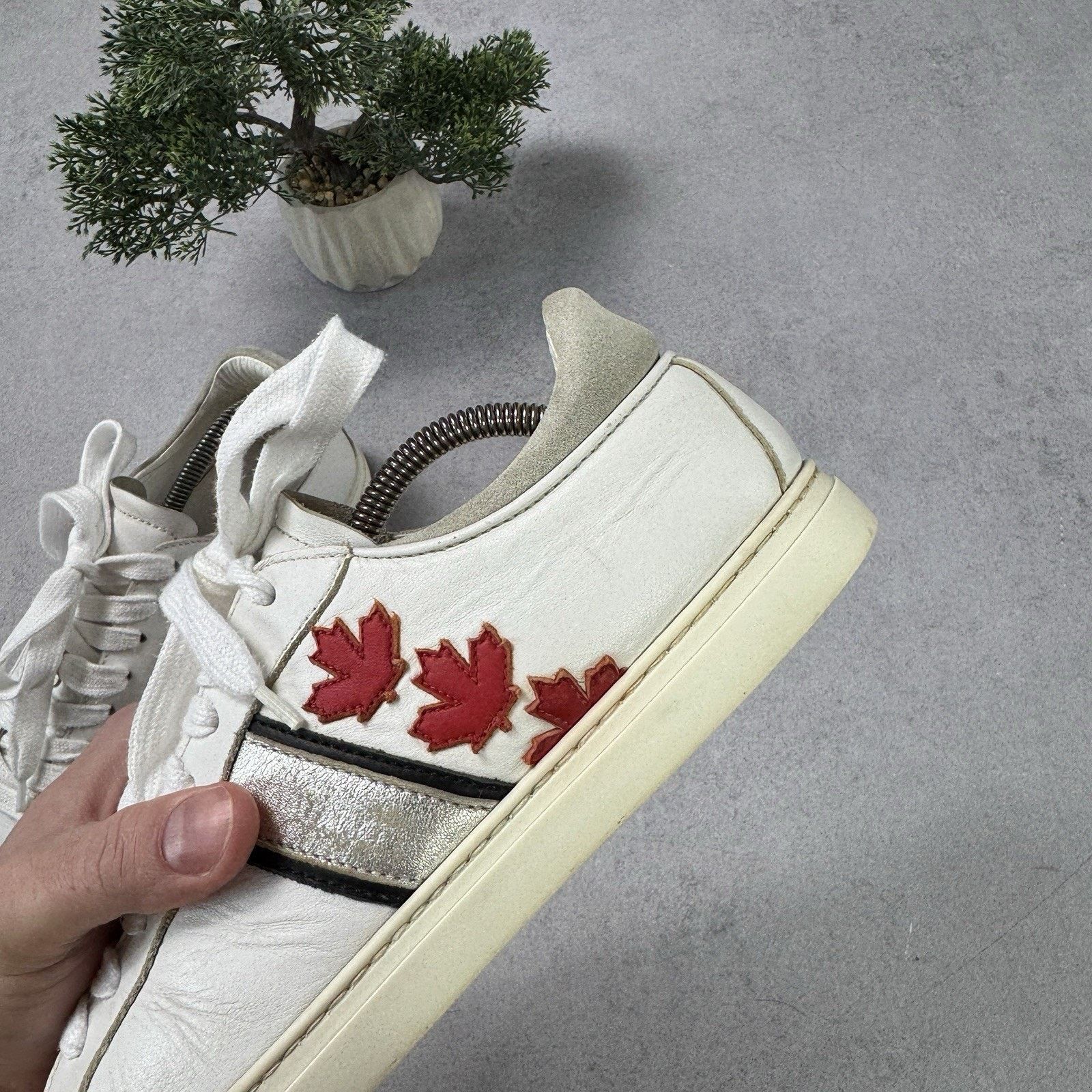 Dsquared2 Dsquared2 White Leather Low Top Sneakers Size 41 US 8 Men Size US 8 / EU 41 - 14 Thumbnail