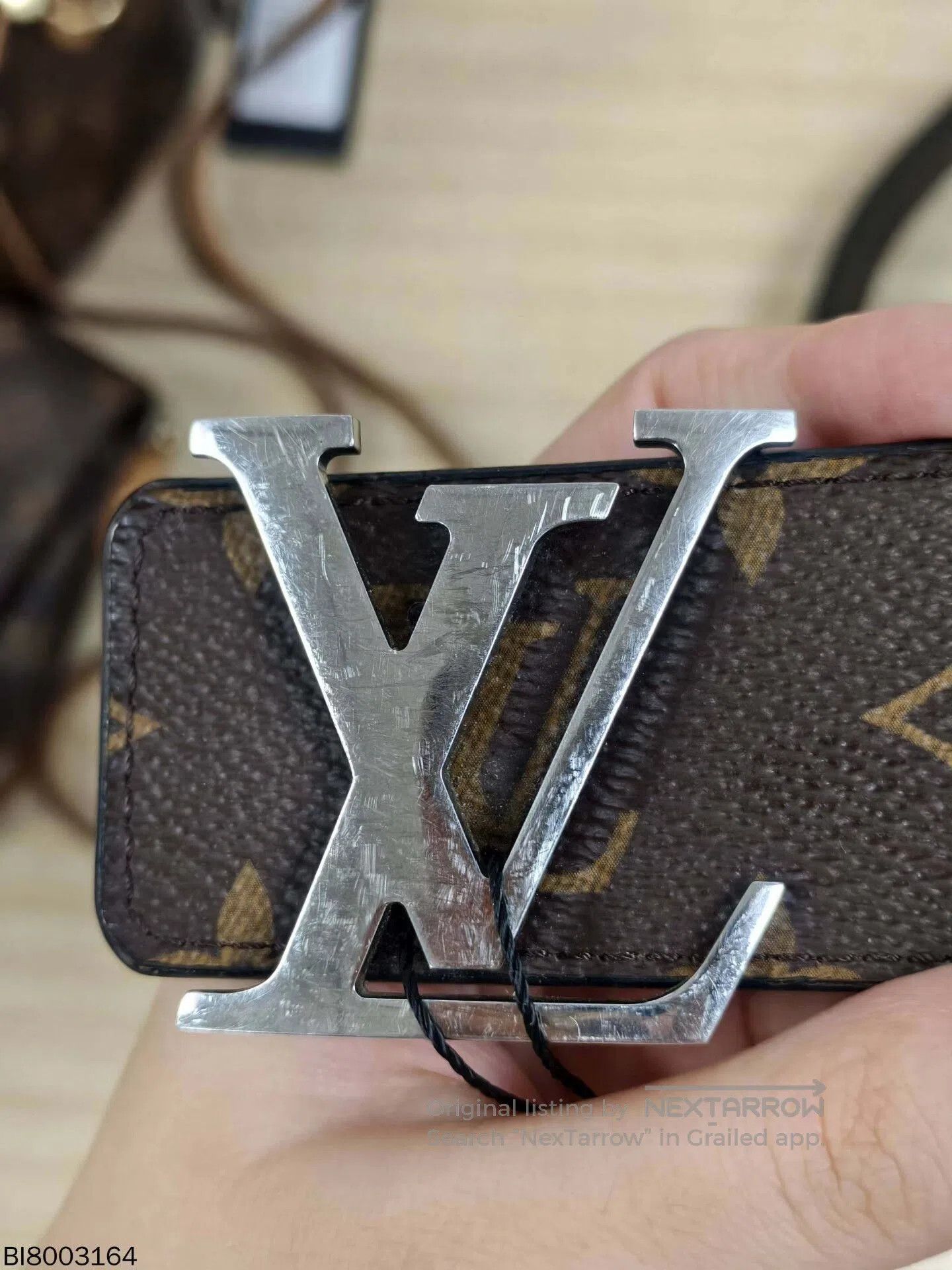 Louis Vuitton louis vuitton initiales reversible leather belt. Size ONE SIZE - 5 Thumbnail
