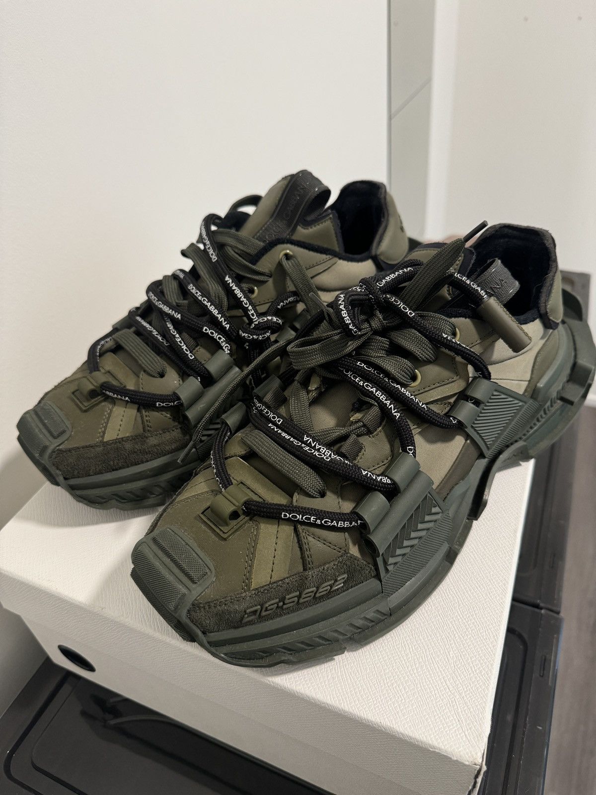Dolce & Gabbana Dolce & Gabbana Space Runner Khaki Sneakers Size US 11 / EU 44 - 4 Thumbnail