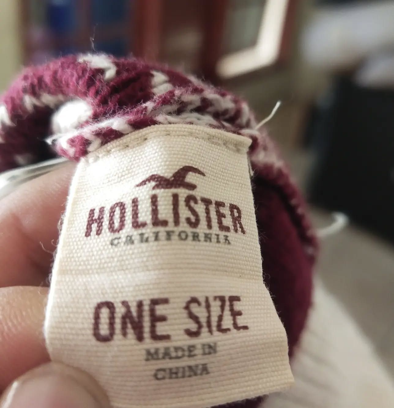 Hollister Hollister White Pattern Beanie Size ONE SIZE - 3 Thumbnail
