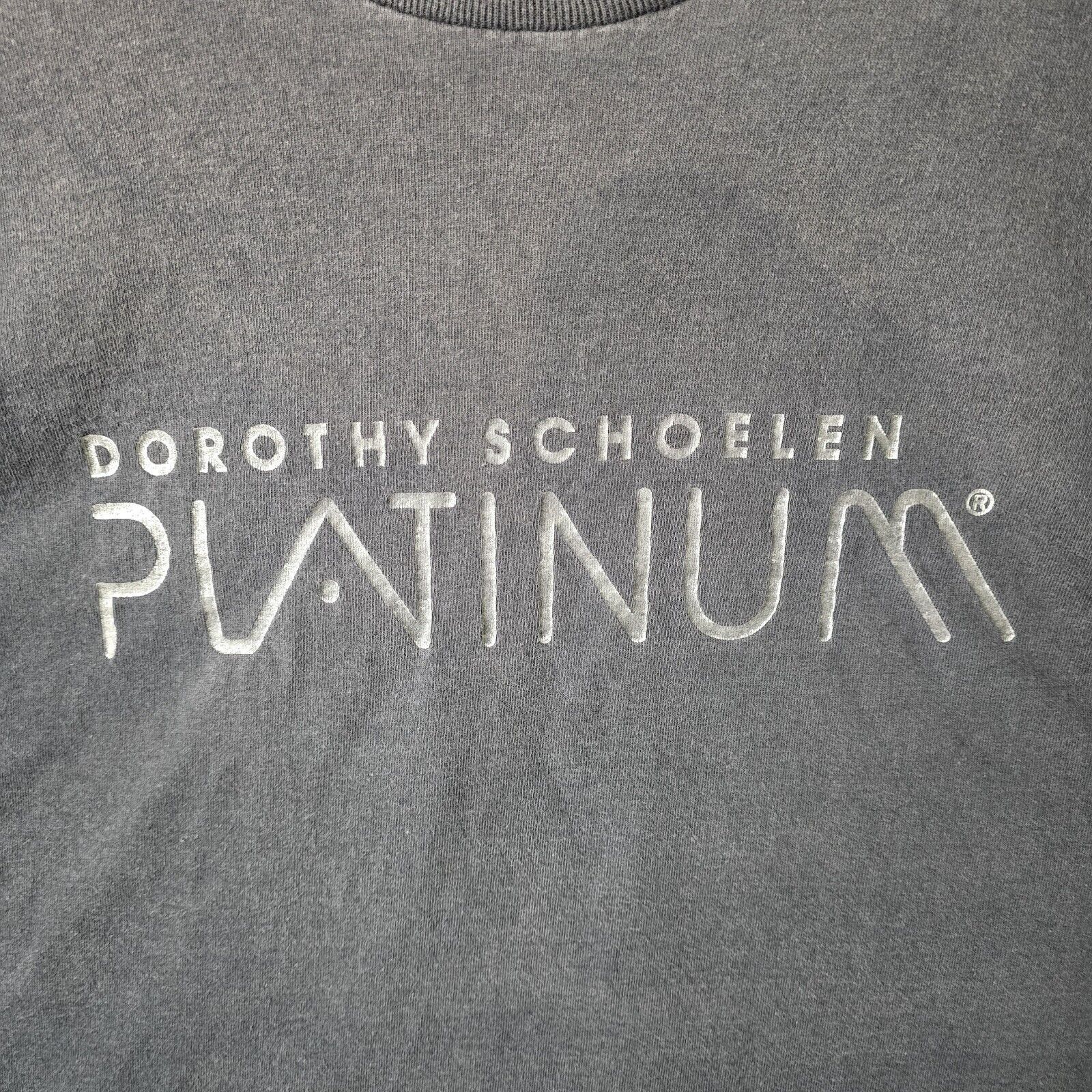 Delta Vintage Dorothy Schoelen Platinum T-shirt Size Large 90s Size US L / EU 52-54 / 3 - 3 Thumbnail