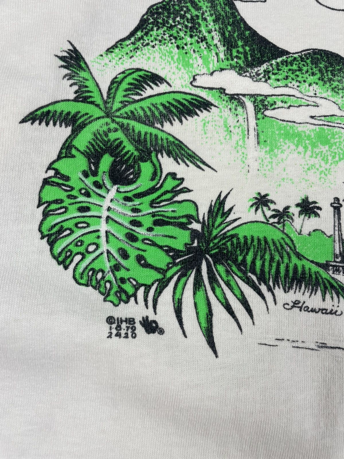 Vintage Vintage 70 80s Here Today Gone To Maui Hawaii T-shirts sz L Size US L / EU 52-54 / 3 - 7 Thumbnail