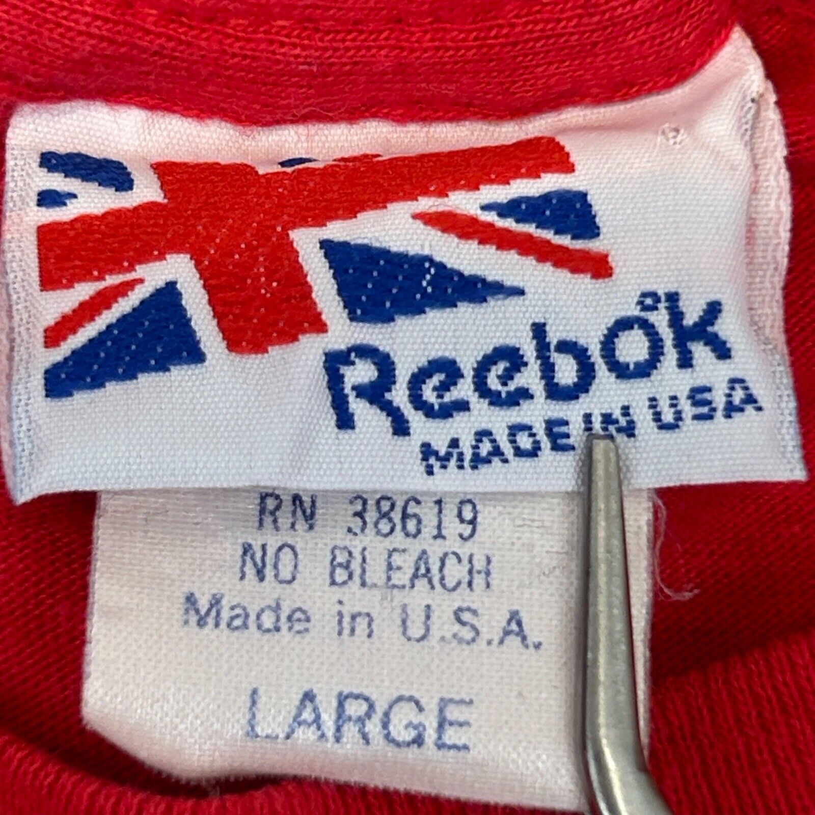 Reebok Vintage 80s Reebok Logo T Shirt Made In USA Red S Small Size US S / EU 44-46 / 1 - 6 Thumbnail