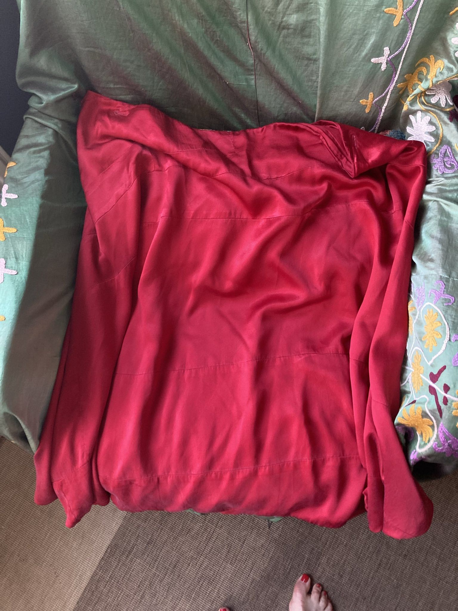 Casey Vidalenc Casey Vidalenc double layer red silk skirt Size 26" / US 2 / IT 38 - 10 Thumbnail