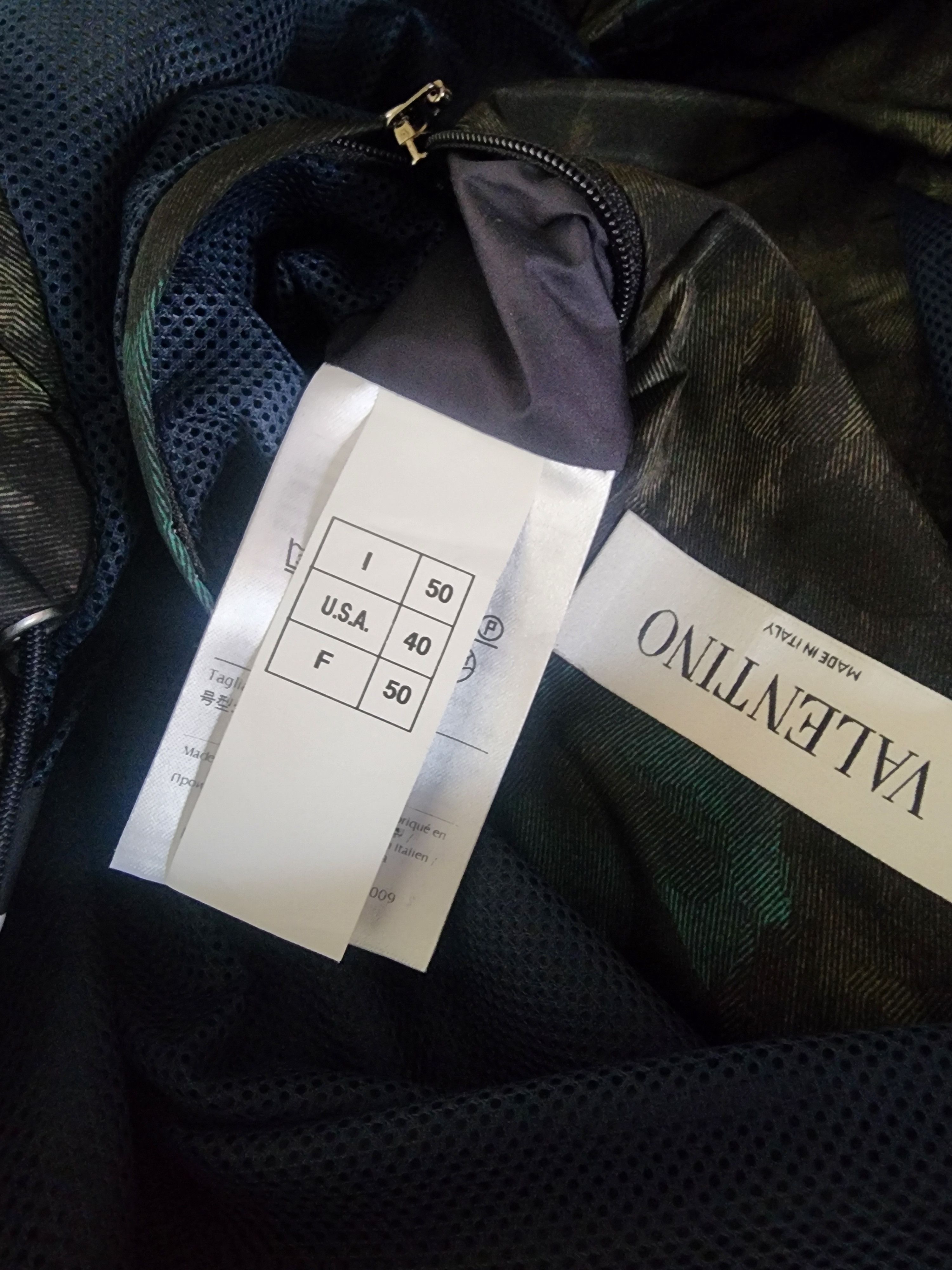 Valentino Valentino camo windbreaker L - Fashionella Size US L / EU 52-54 / 3 - 16 Thumbnail