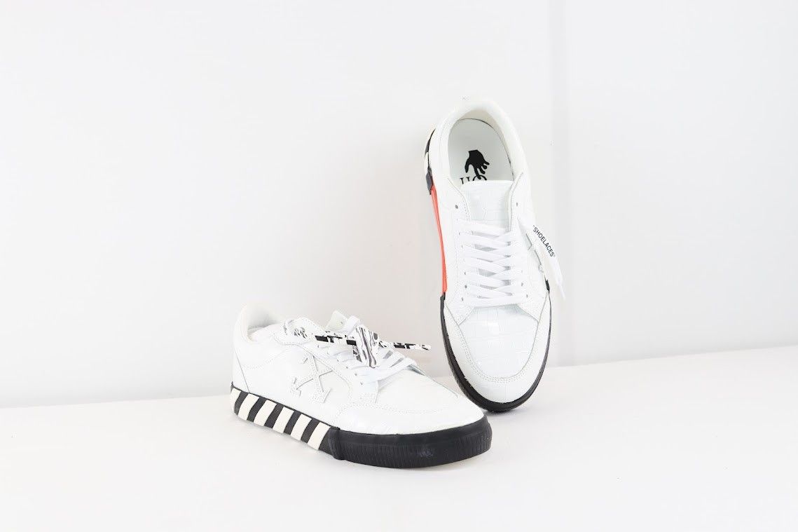 Off-White o1rshd1 Q:2 / New Low Vulcanized Sneaker in White/Beige Size US 9 / EU 42 - 8 Thumbnail