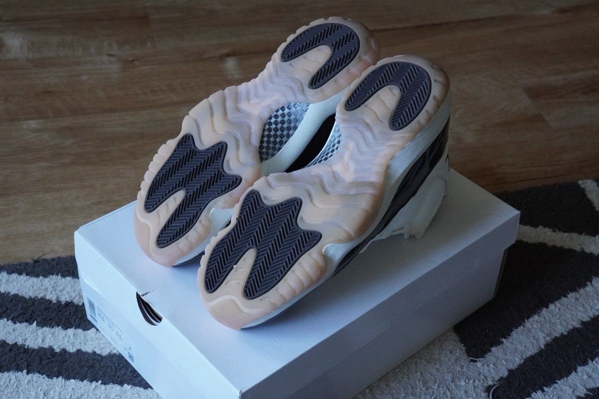 Jordan Brand Jordan 11 Neopolitan Size US 10 / EU 43 - 5 Thumbnail