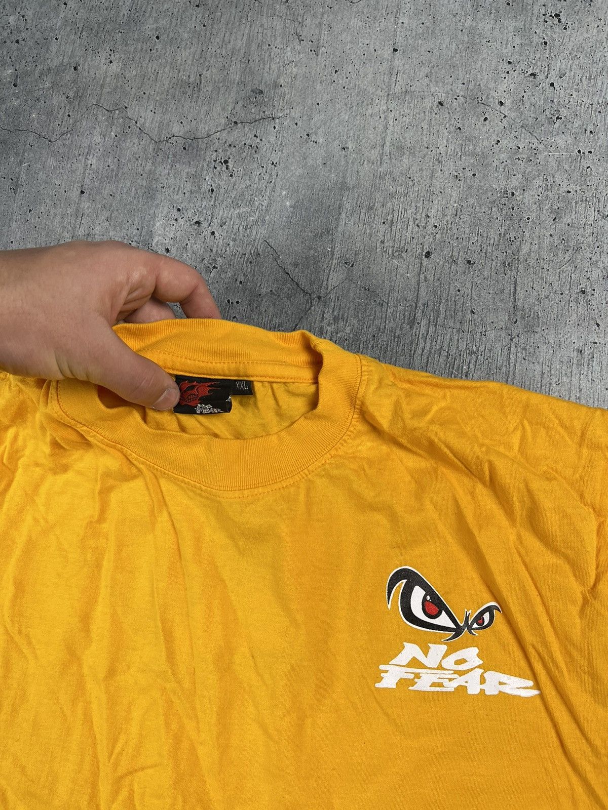 No Fear × Vintage Vintage No Fear And in Hell He Lift Up His Eyes T-Shirt Size US XL / EU 56 / 4 - 5 Thumbnail