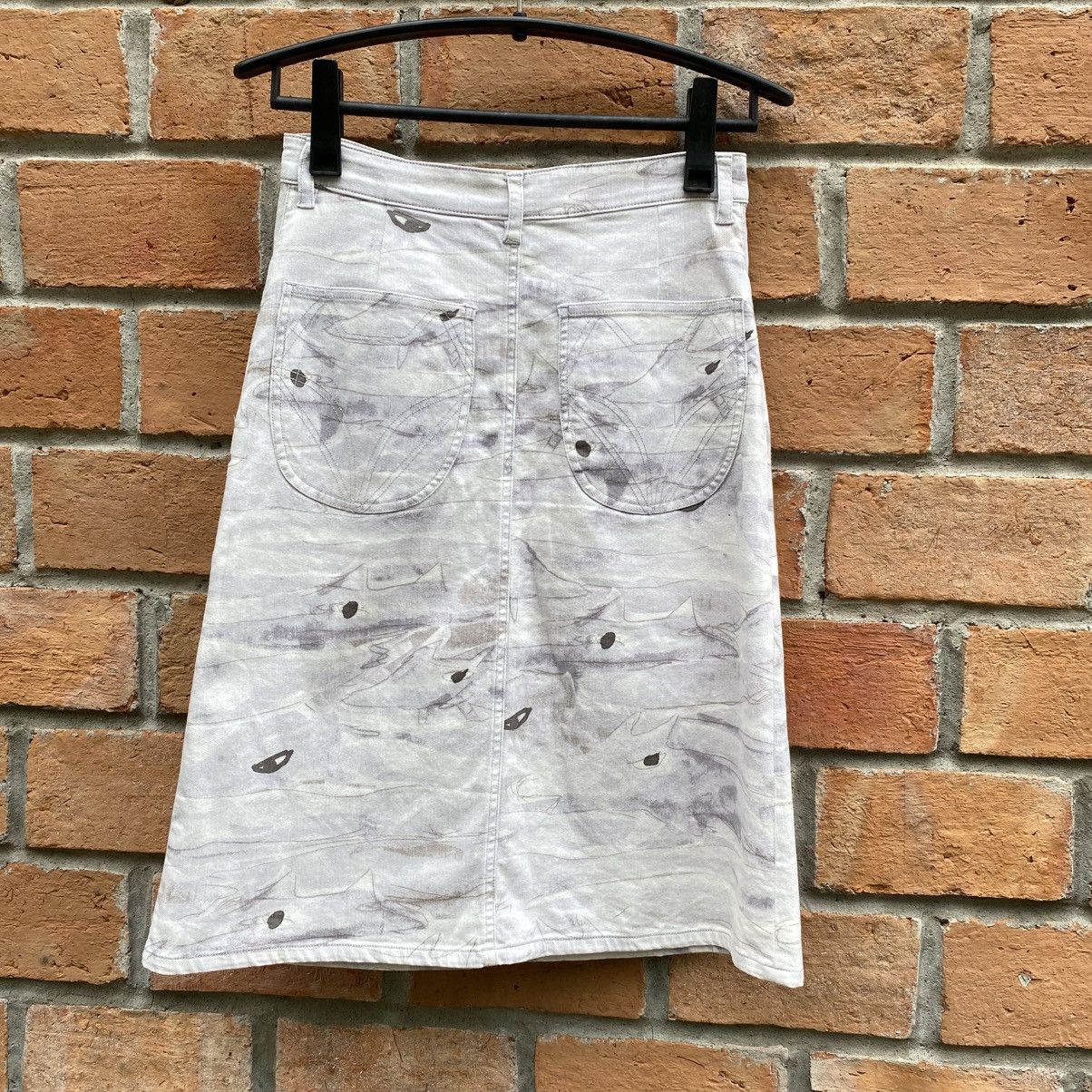 Tsumori Chisato TSUMORI CHISATO Shark Print Denim Skirt Size 28" / US 6 / IT 42 - 5 Thumbnail