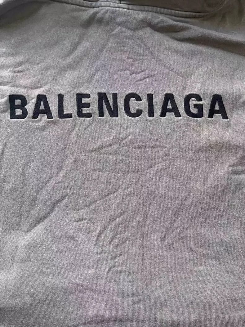 Balenciaga Balenciaga Embroidered Logo monogrammed long-sleeve hooded Size US XL / EU 56 / 4 - 3 Thumbnail