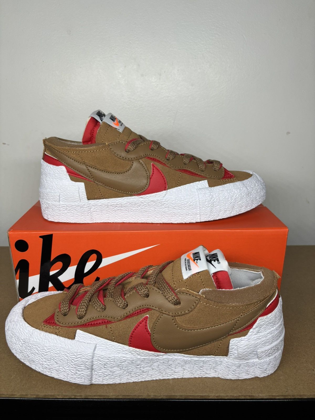 Nike × Sacai Nike Blazer Low x Sacai British Tan 2021 Men's Size 6.5 Size US 6.5 / EU 39-40 - 1 Thumbnail