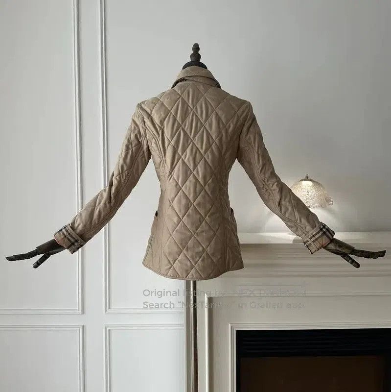 Burberry Burberry Khaki Women's Cotton Jacket. Size S / US 4 / IT 40 - 1 Thumbnail