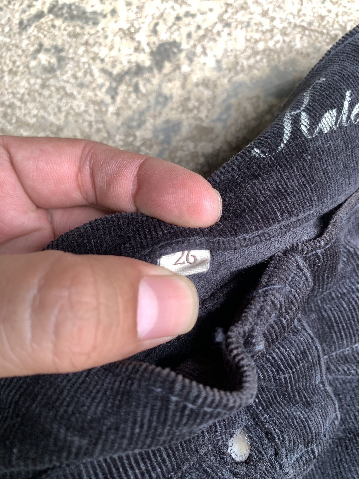 Juicy Couture × Juicy Couture Jeans The Kate by Juicy Couture Black Lovey Pocket Corduroy Pants Size 29" - 10 Thumbnail