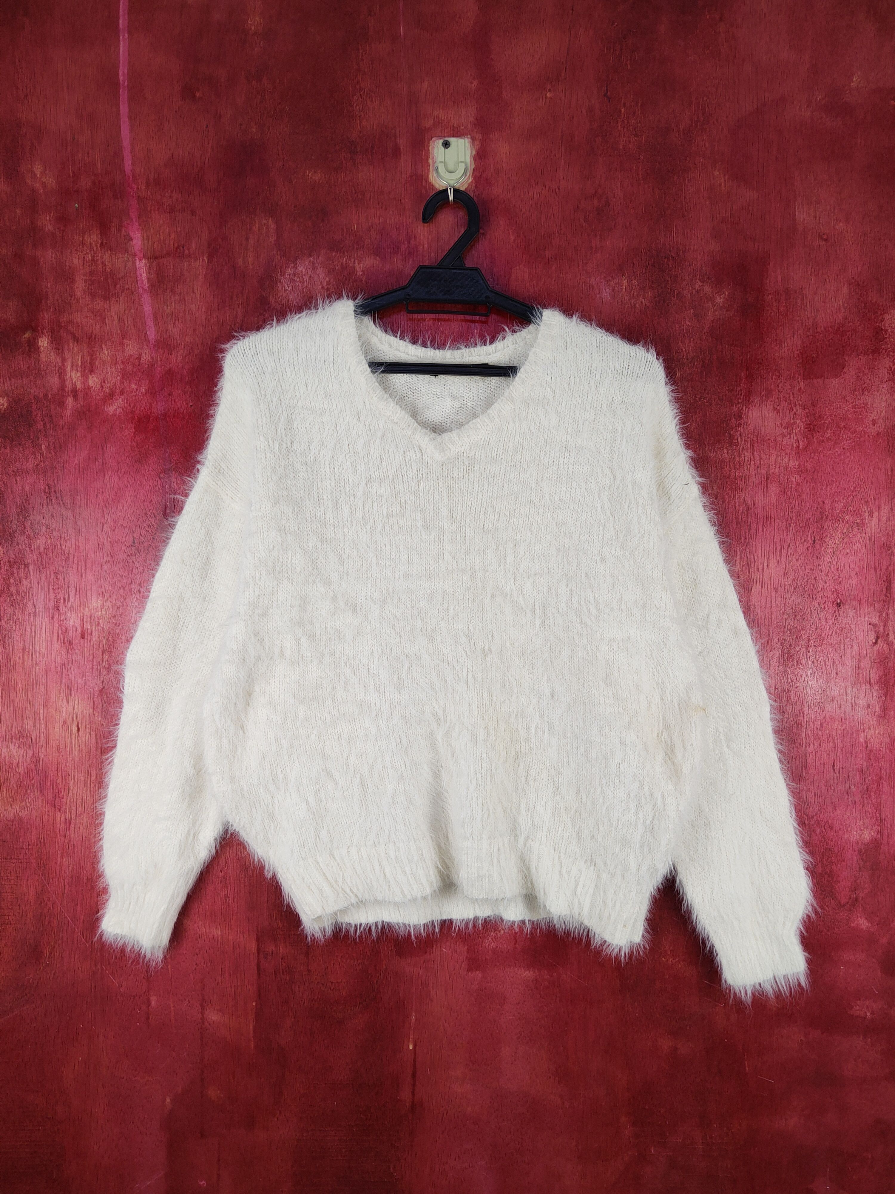 Vintage Ingni White Shag Shaggy Fur Mohair Knitwear #S2000 Size M / US 6-8 / IT 42-44 - 1 Thumbnail