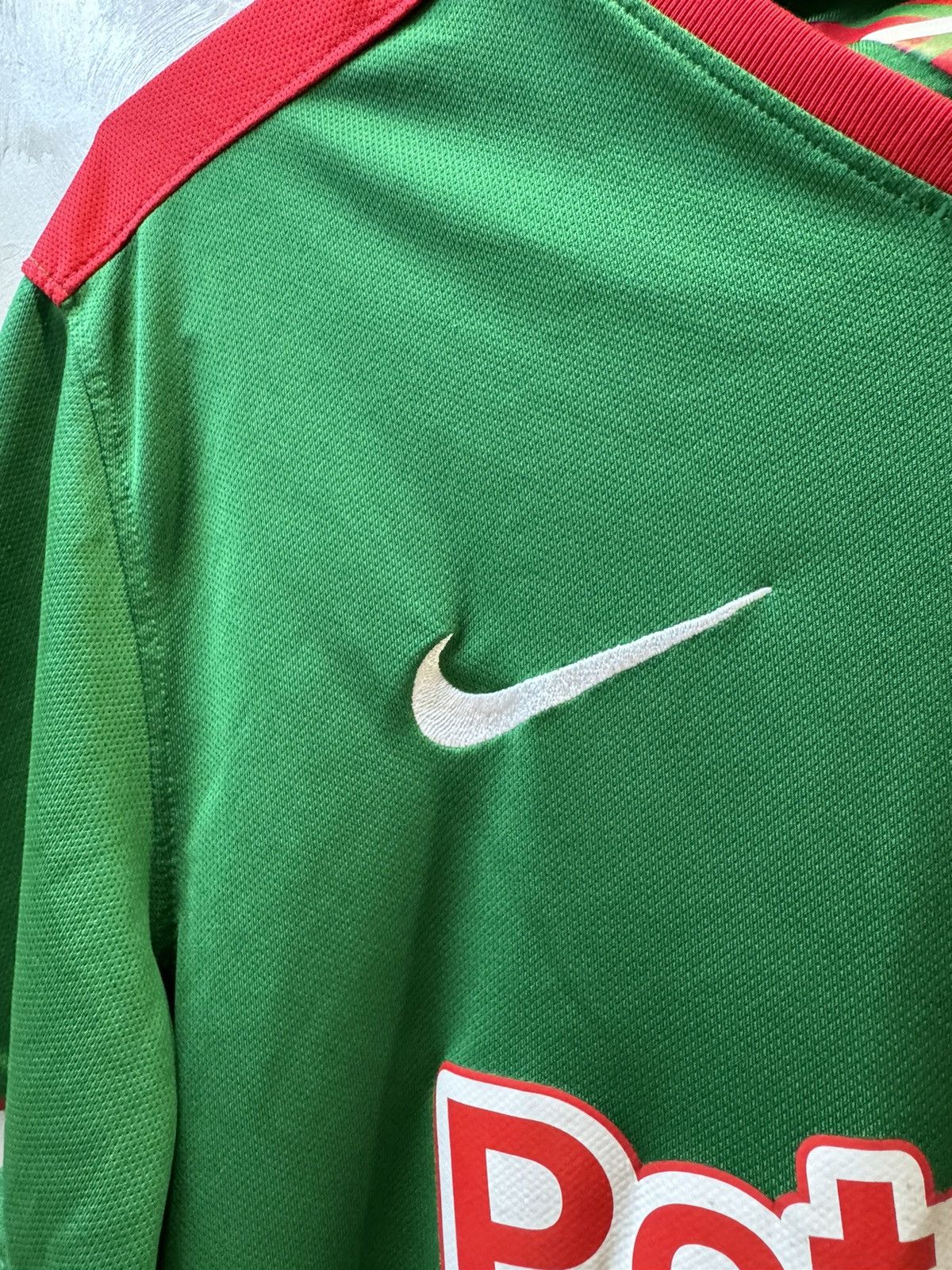 Nike 2014-15 Athletic Bilbao Away Shirt Size US S / EU 44-46 / 1 - 3 Thumbnail