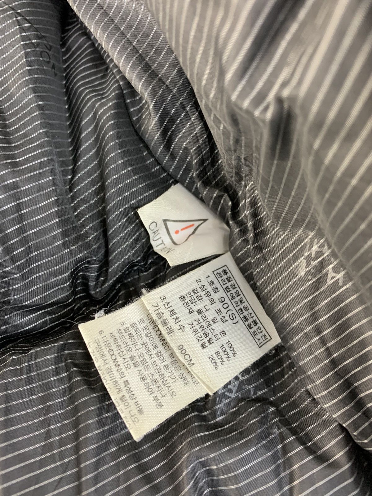 The North Face Swiss Engineered Multi-pocket Padded Hooded Jacket Size US M / EU 48-50 / 2 - 9 Thumbnail