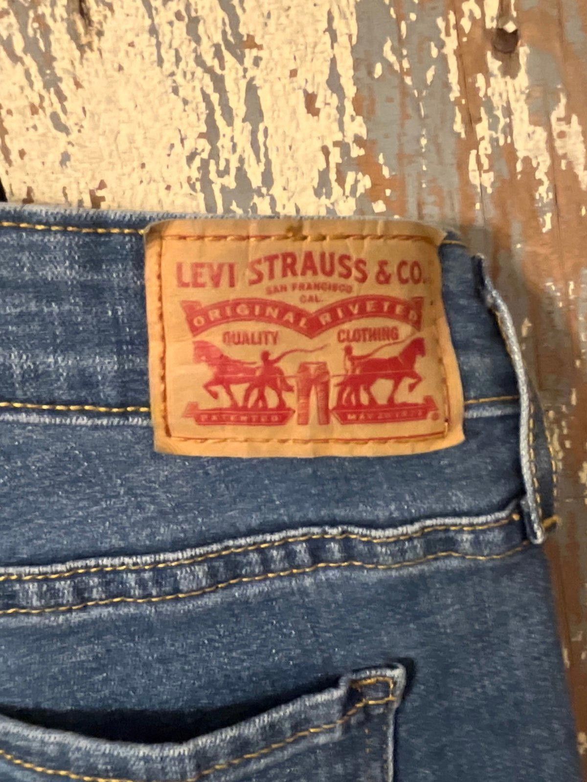 Levi's Levi Jeans 711 Skinny size 33 womens blue jeans Size 33" - 5 Thumbnail