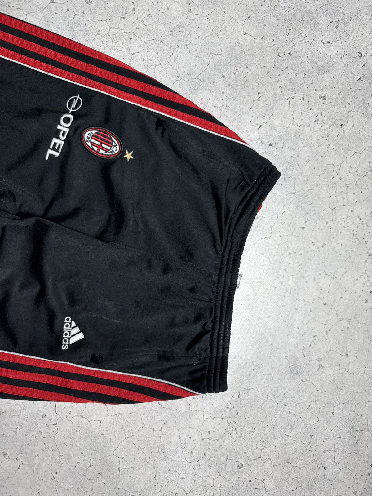 Adidas Adidas FC Milan Vintage Football Track Pants Black Size US 30 / EU 46 - 4 Thumbnail