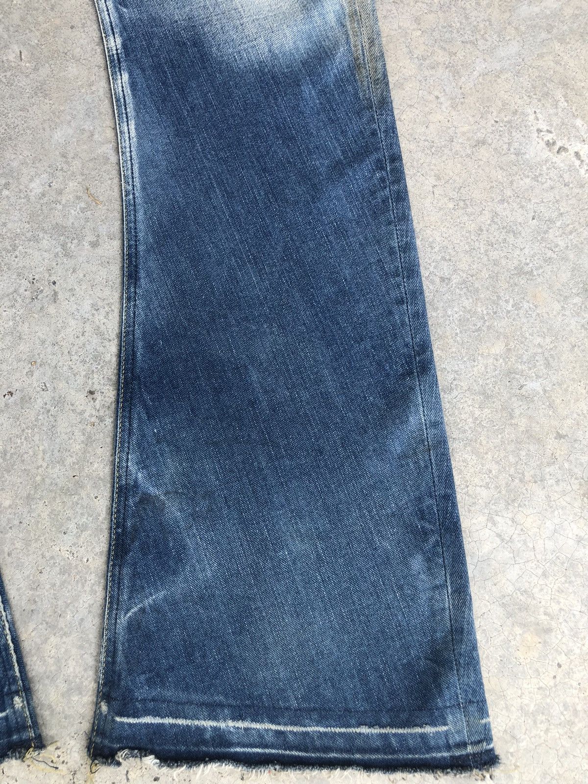 Lee Japanese Lee Flared Jeans Distressed Jeans Size US 32 / EU 48 - 7 Thumbnail