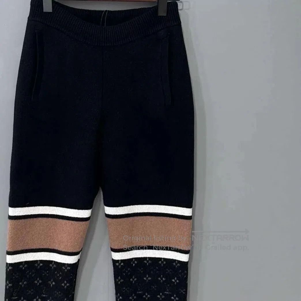 Louis Vuitton Black Striped Patterned Knit Jogger Pants. Size US 32 / EU 48 - 2 Thumbnail