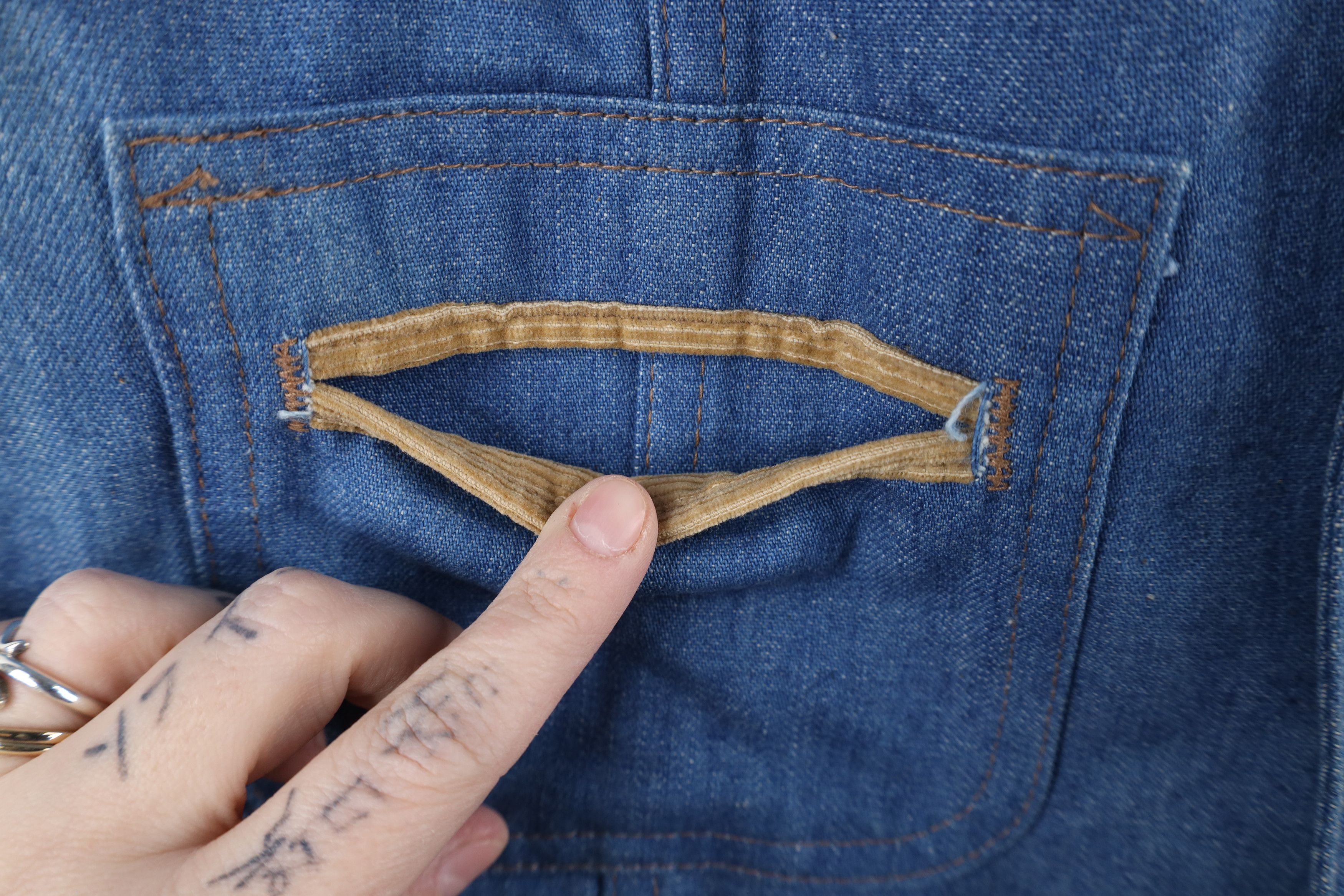 Vintage Vintage 70s Streetwear Corduroy Jean Vest Jacket Blue USA Size US XS / EU 42 / 0 - 5 Thumbnail