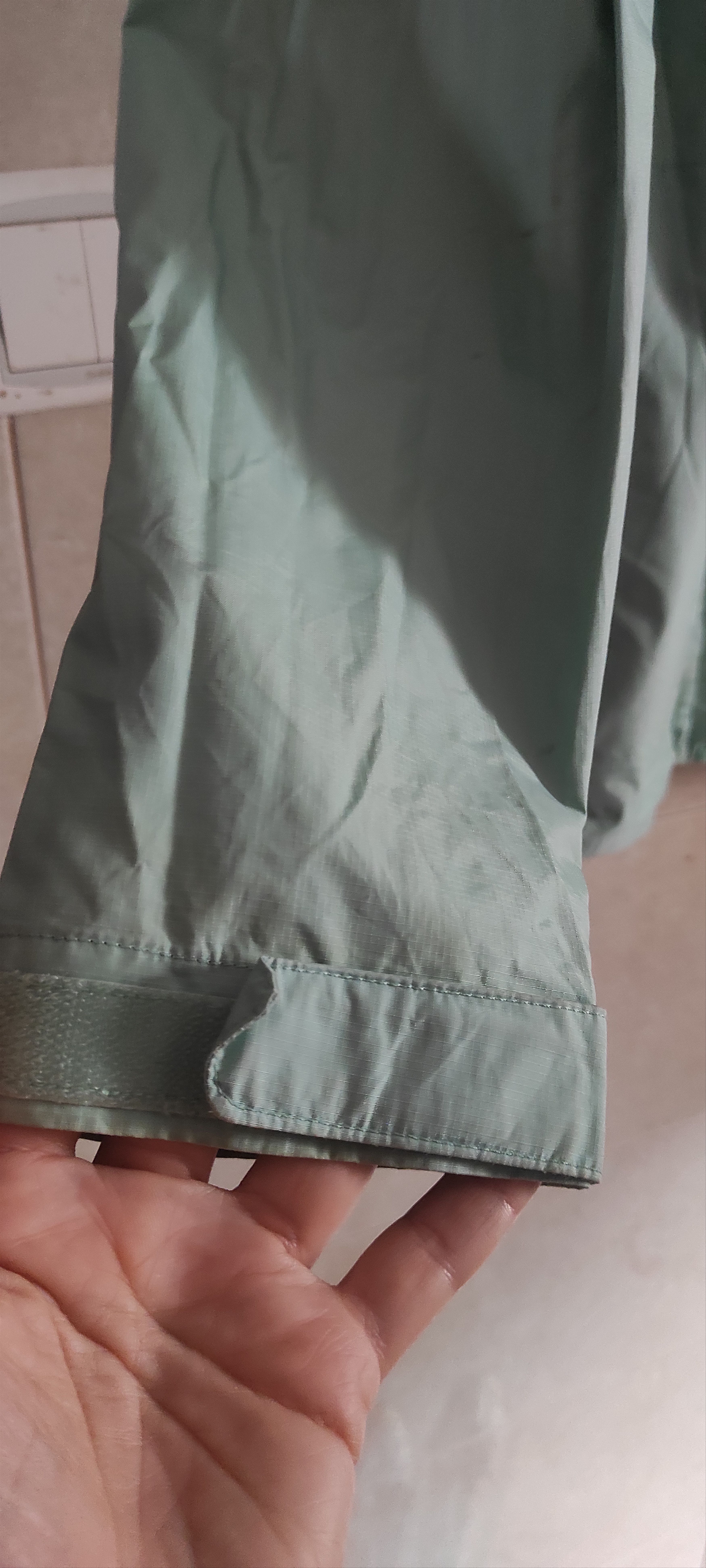 Patagonia Patagonia Torrentshell H2NO Windbreaker Hooded Rain Jacket Size S / US 4 / IT 40 - 12 Thumbnail