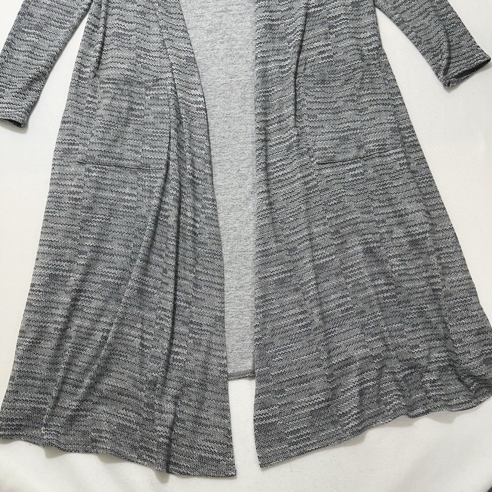Other LuLaRoe Sarah Small Open Front Gray Duster Cardigan Sweater Size S / US 4 / IT 40 - 5 Thumbnail