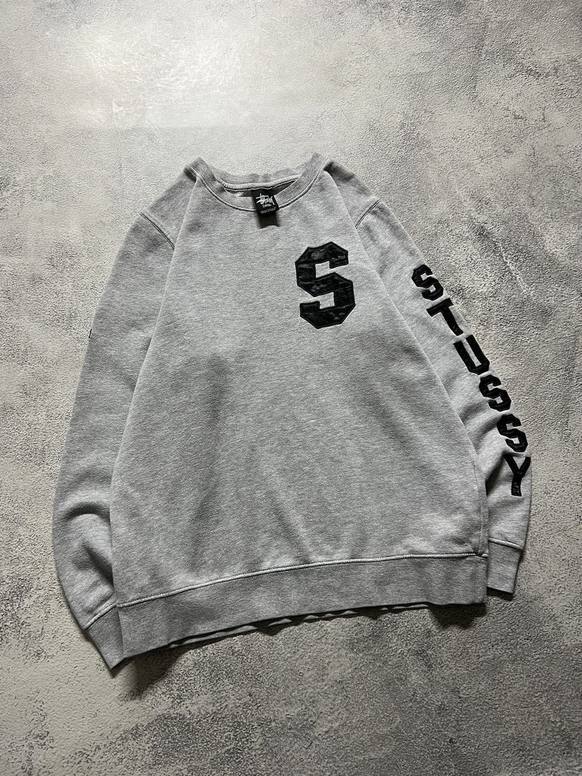 Stussy Vintage Y2k Stussy 🩶 Big Logo Sweatshirt 00’s Size US S / EU 44-46 / 1 - 1 Thumbnail