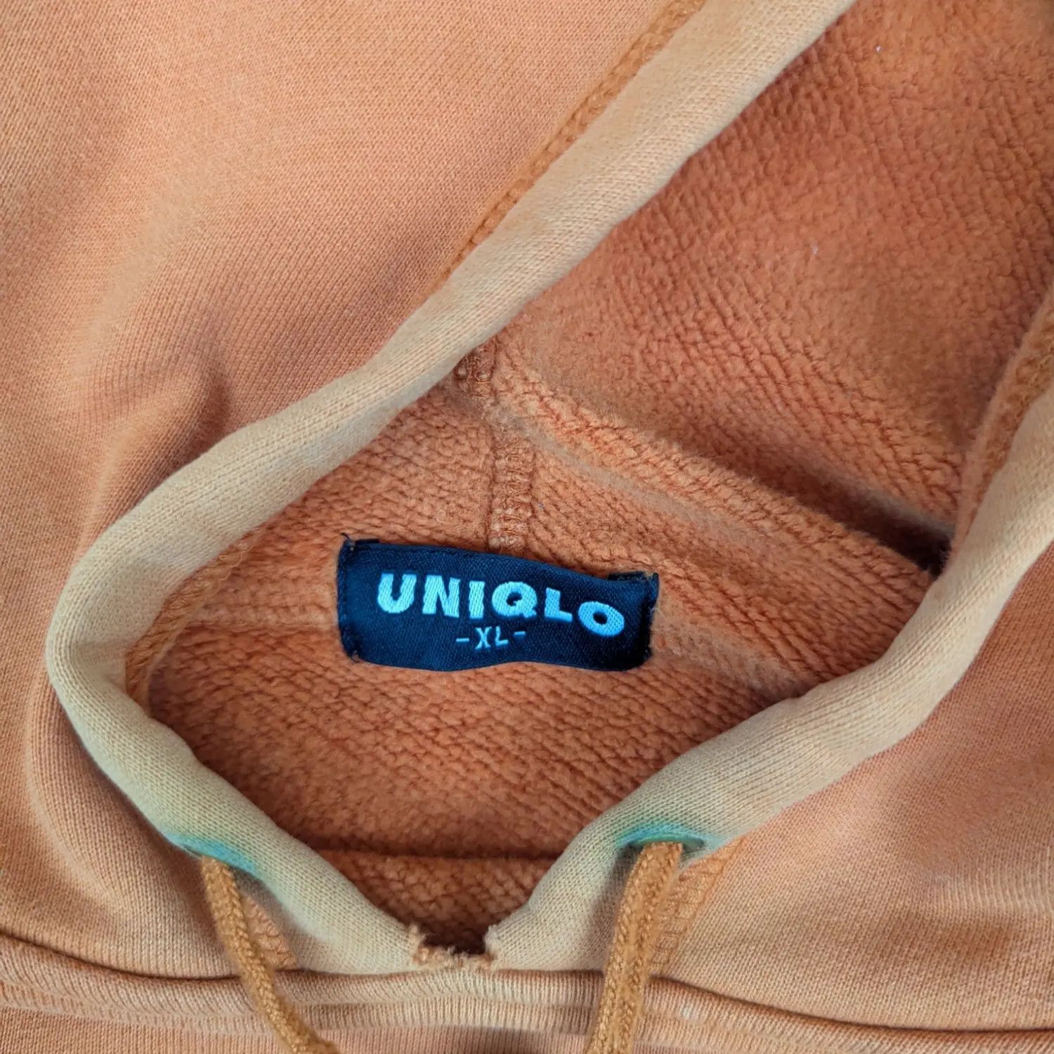 Japanese Brand × Uniqlo × Vintage Vintage 2000's UNIQLO Orange Plain Hoodie Jumper Sweatshirt Size US XL / EU 56 / 4 - 12 Thumbnail