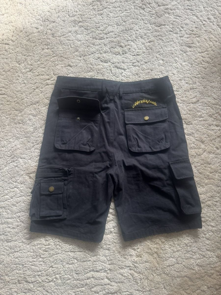 Mondaysuck Black Utility Multi Pocket Cargo Short Size US 32 / EU 48 - 2 Thumbnail